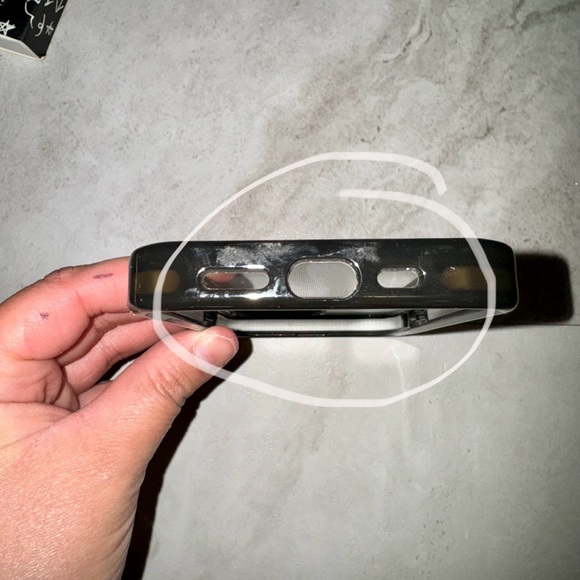 CASETIFY X BASQUIAT SELF PORTRAIT IPHONE 13 PRO CASE - Picture 7 of 10